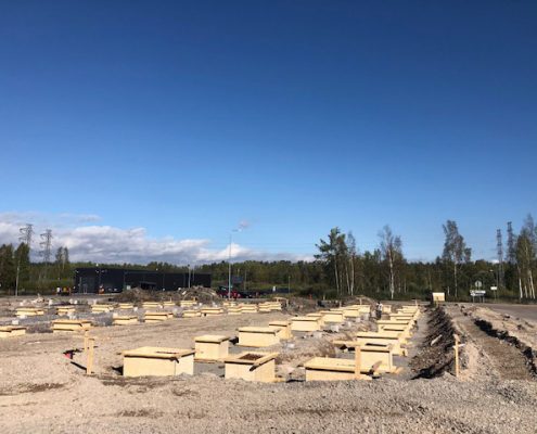 Pienvarastoja ja harrastustiloja Etelä-Espooseen, Finnoonniitty 1