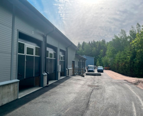 Kurutie 8 Espoo Myydään varasto- ja toimitiloja