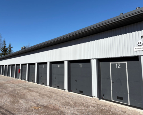 Vuokravarastotilat Tuusulassa Puusepäntie 23