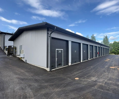 Vuokrataan varastotilaa / autotalleja Puusepäntie 23 Tuusula Vuokrataan varastotilaa / autotalleja Puusepäntie 23 Tuusula